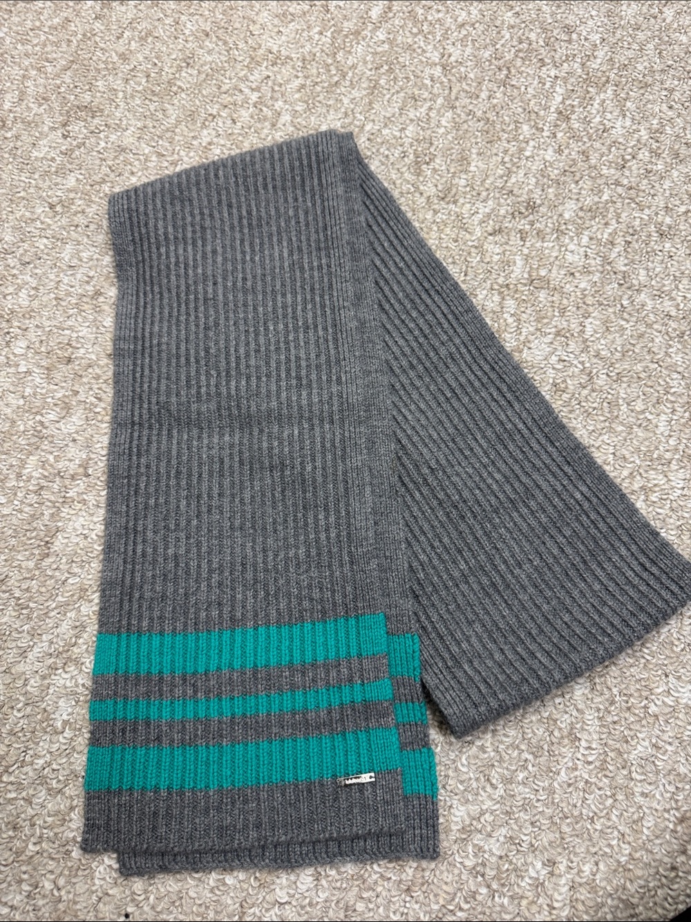 lululemon athletica Gray Ribbed Scarf with Teal Stripe Accents